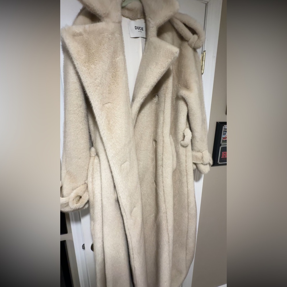 Ducie Thalia Fur Coat - Picture 5 of 5